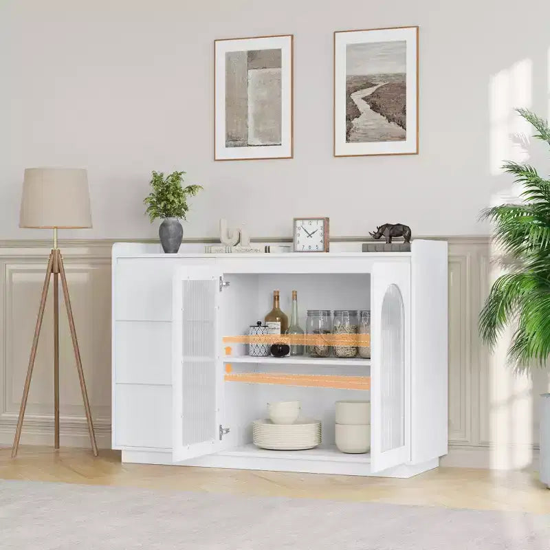 Buffet de 122 cm avec portes vitrées, 3 lumières LED et 3 tiroirs – Desserte moderne blanche