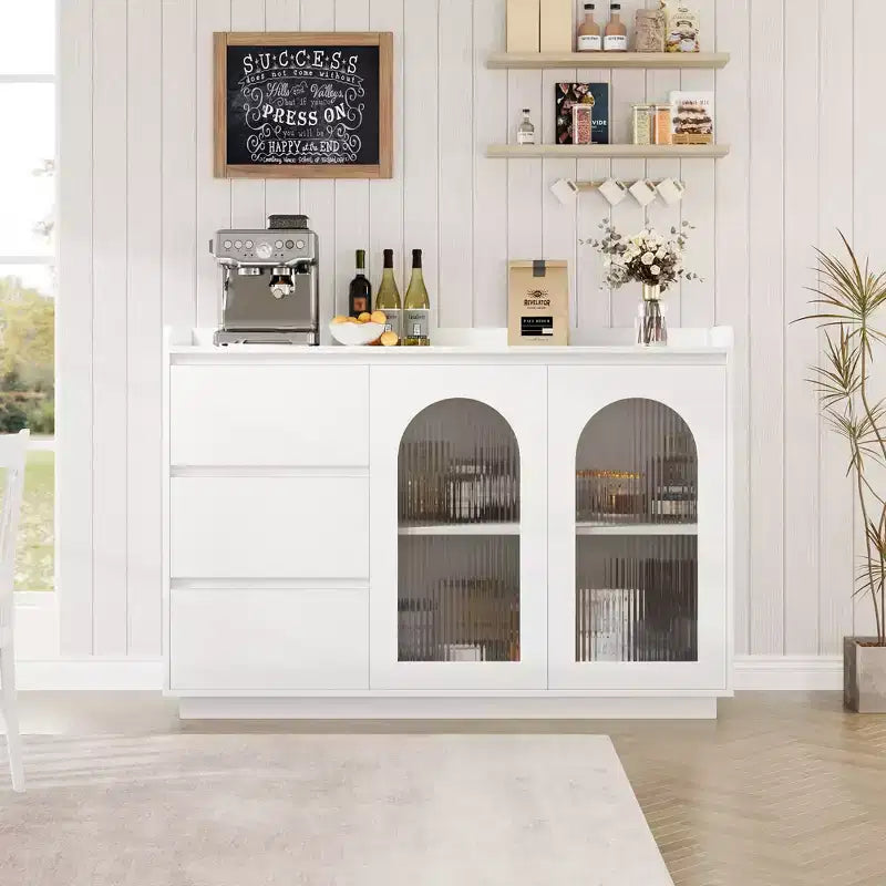 Buffet de 122 cm avec portes vitrées, 3 lumières LED et 3 tiroirs – Desserte moderne blanche
