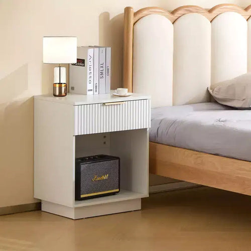 1-Drawer White MDF Nightstand – 17.72'' Wide Bedside Table